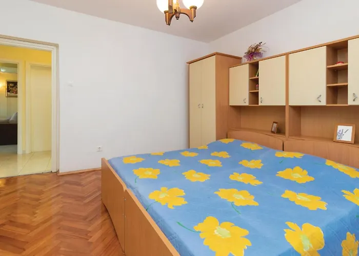 7 Διαμέρισμα Ζαντάρ